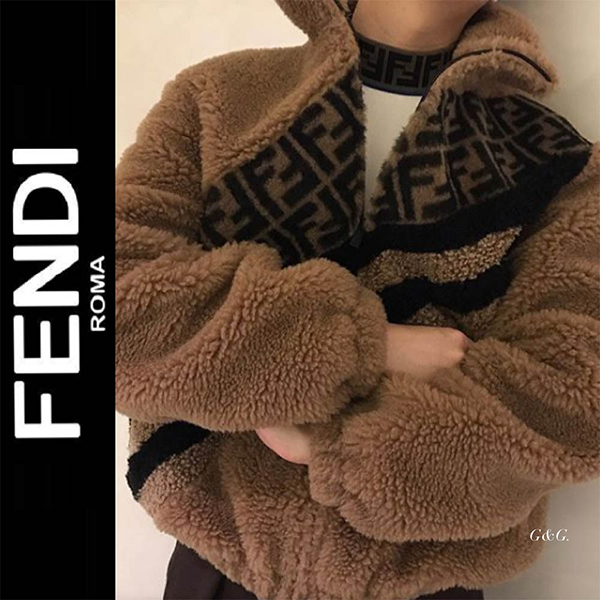 着回し力抜群【フェンディ】ffロゴ トレンド ボアジャケット100934